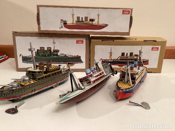 Juguetes antiguos de hojalata: Lote barcos paya - Foto 2
