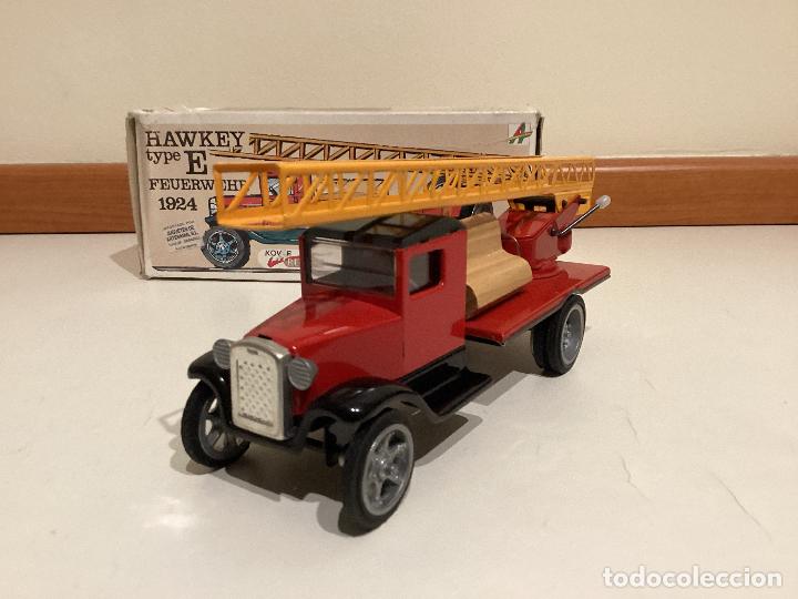Juguetes antiguos de hojalata: Hawkey FeuerWehr Kovap retro - Foto 1
