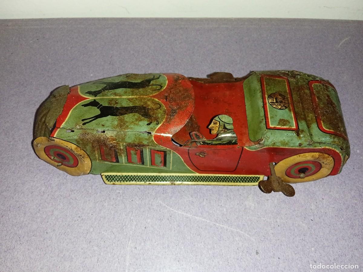 Juguetes antiguos de hojalata: COCHE Hojalata, R.S La Isla - Foto 3