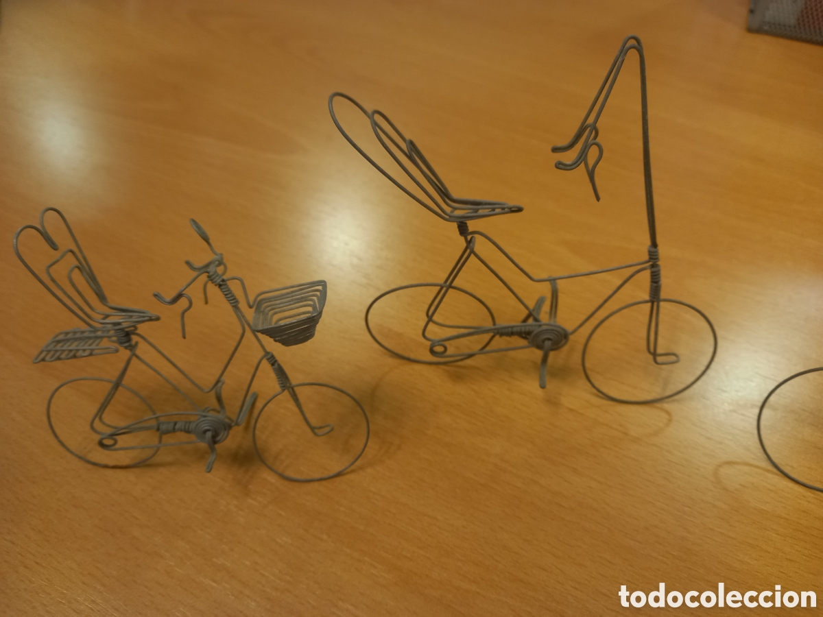 Juguetes antiguos de hojalata: 4 bicicletas alambre - Foto 2