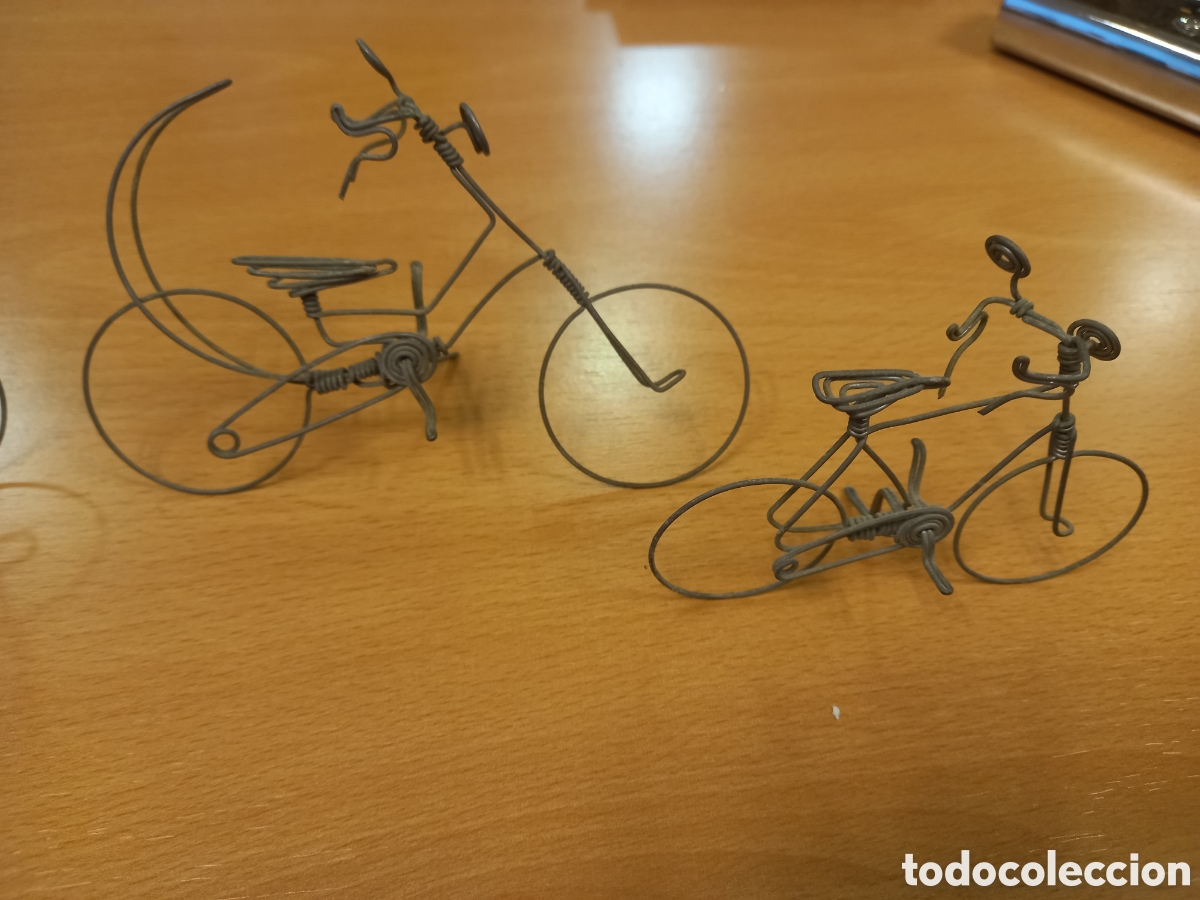 Juguetes antiguos de hojalata: 4 bicicletas alambre - Foto 3
