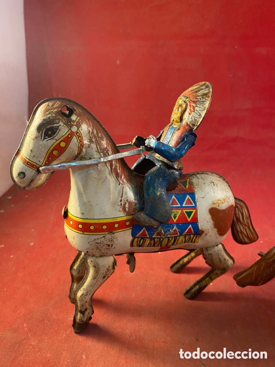 Juguetes antiguos de hojalata: Pareja de caballos indio - Foto 4