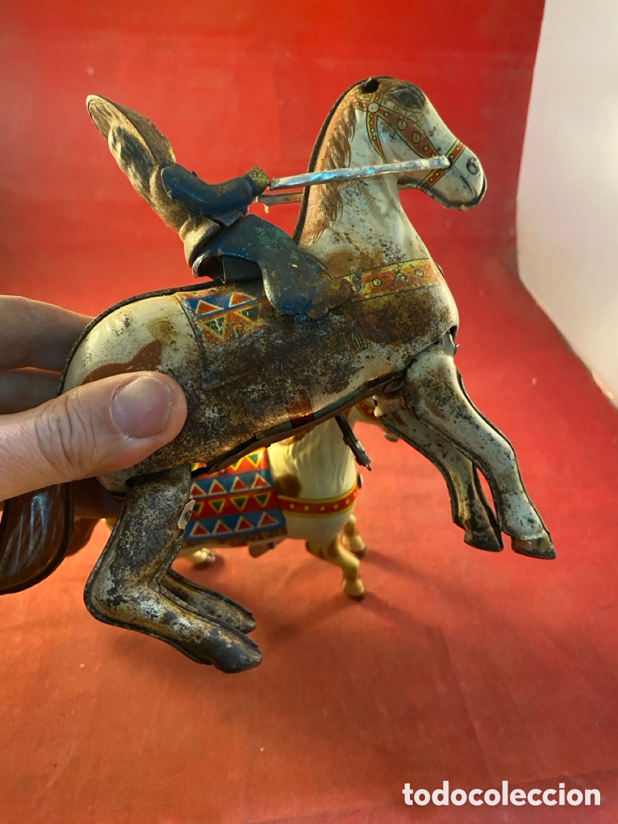 Juguetes antiguos de hojalata: Pareja de caballos indio - Foto 13