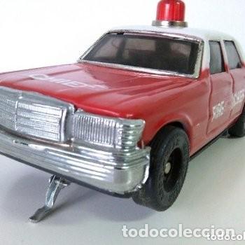 Juguetes antiguos de hojalata: COCHE JEFE DE BOMBEROS - Foto 2