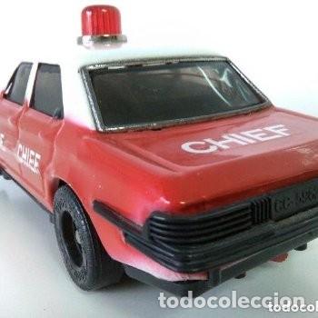 Juguetes antiguos de hojalata: COCHE JEFE DE BOMBEROS - Foto 7