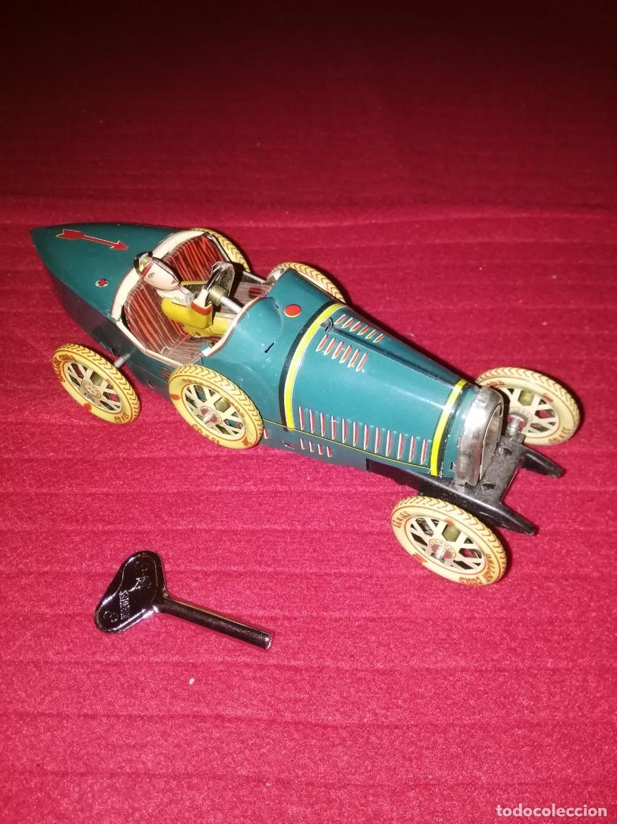 Juguetes antiguos de hojalata: BUGATTI - Foto 2