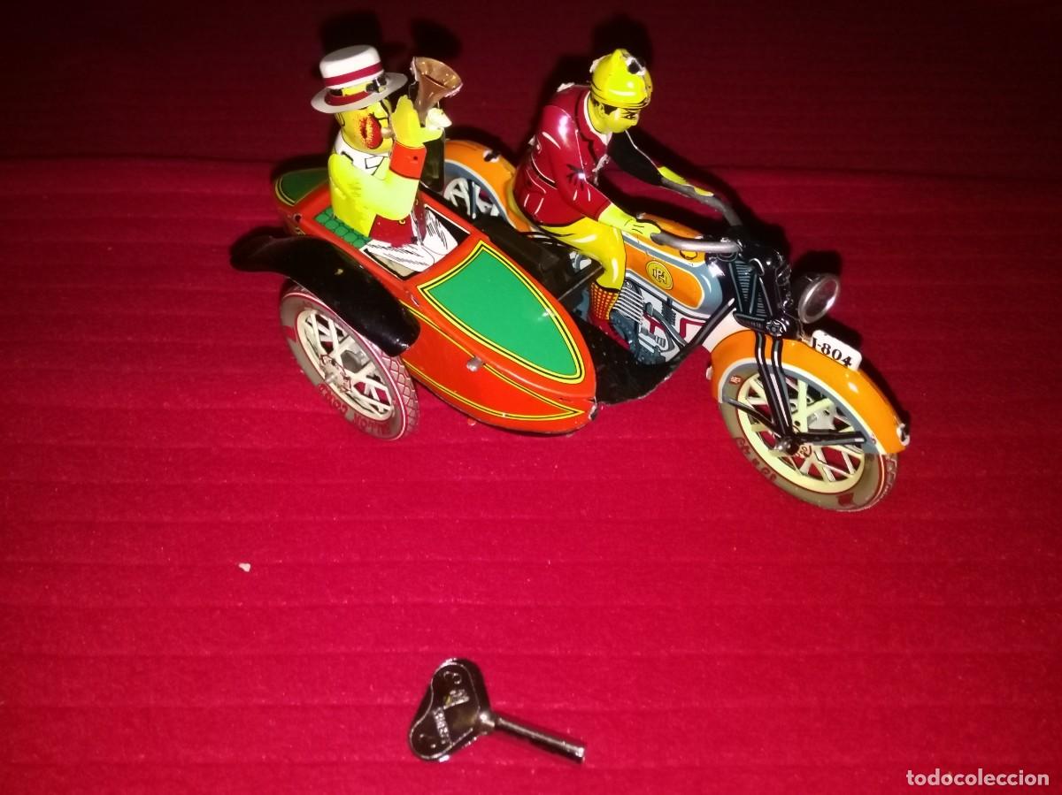 Juguetes antiguos de hojalata: MOTO CON SIDECAR - Foto 1