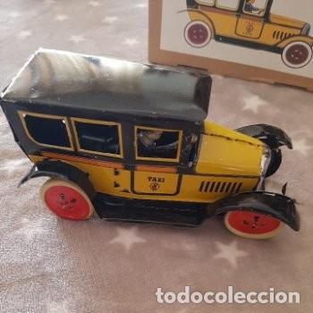 Juguetes antiguos de hojalata: TAXI - Foto 3