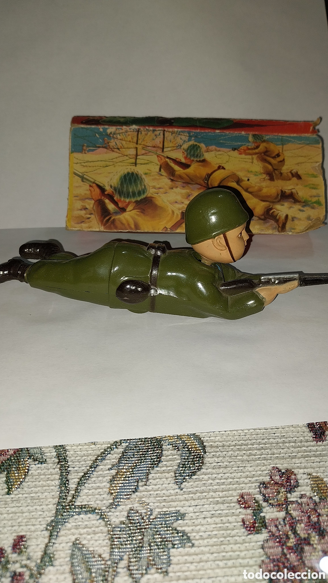 Juguetes antiguos de hojalata: Soldado - Foto 2