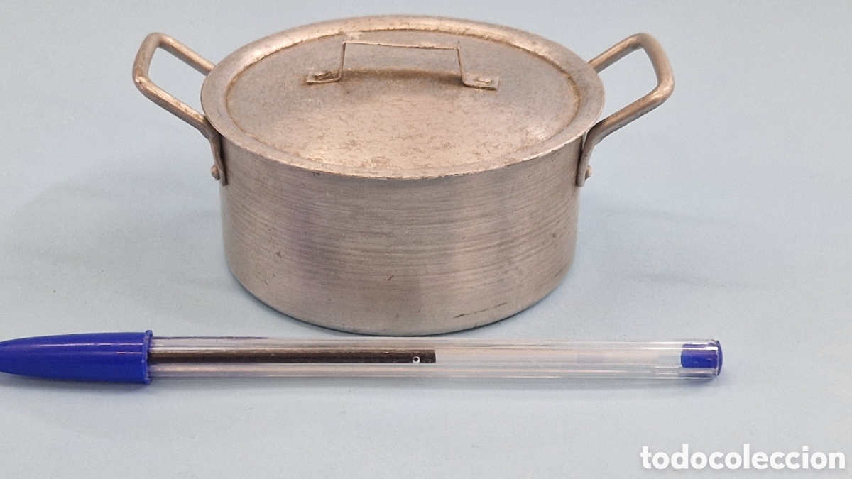 Juguetes antiguos de hojalata: Olla de juguete - Foto 1