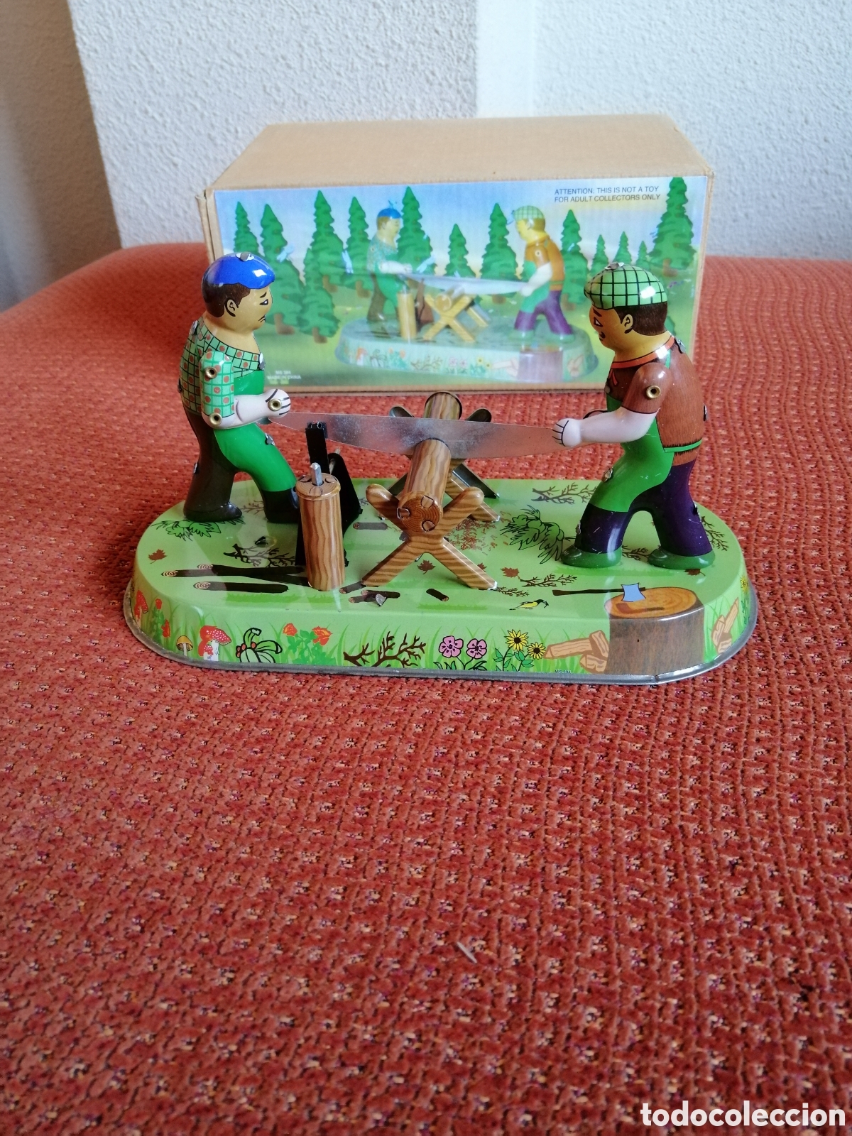 Juguetes antiguos de hojalata: SERRADOR DE TRONCOS - Foto 4