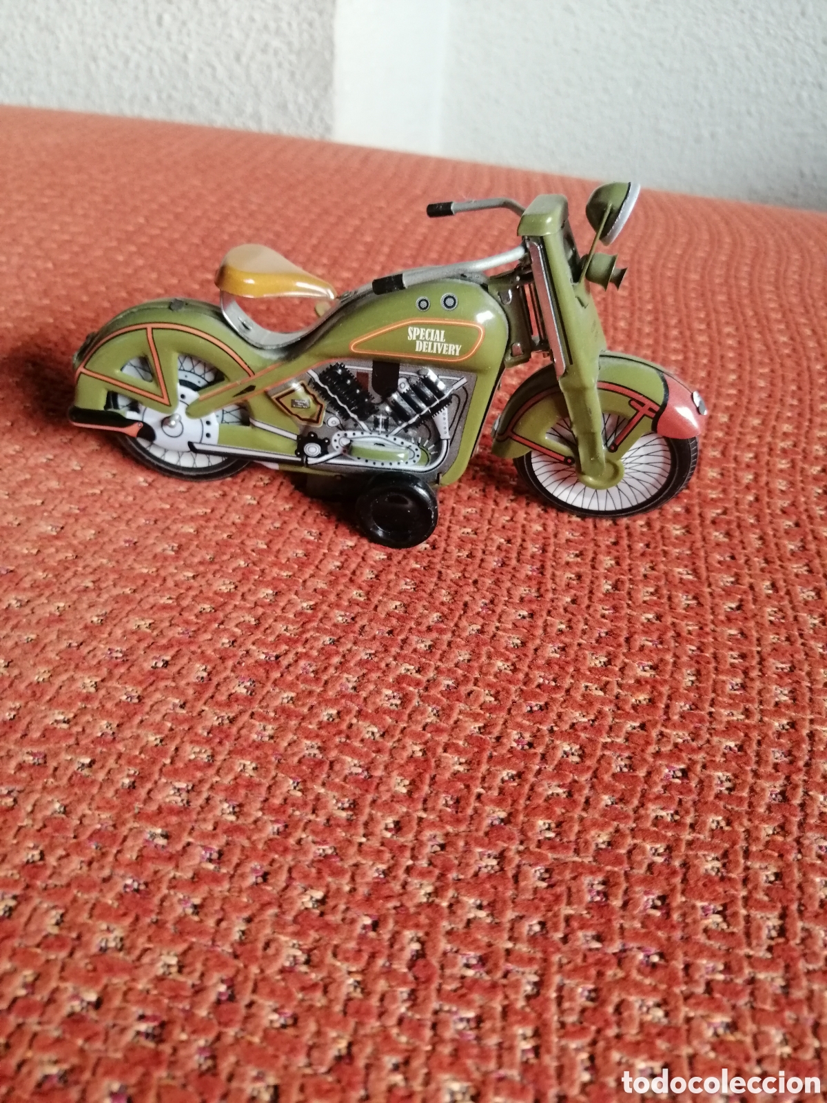 Juguetes antiguos de hojalata: MOTOCICLETA DE CHAPA - Foto 2