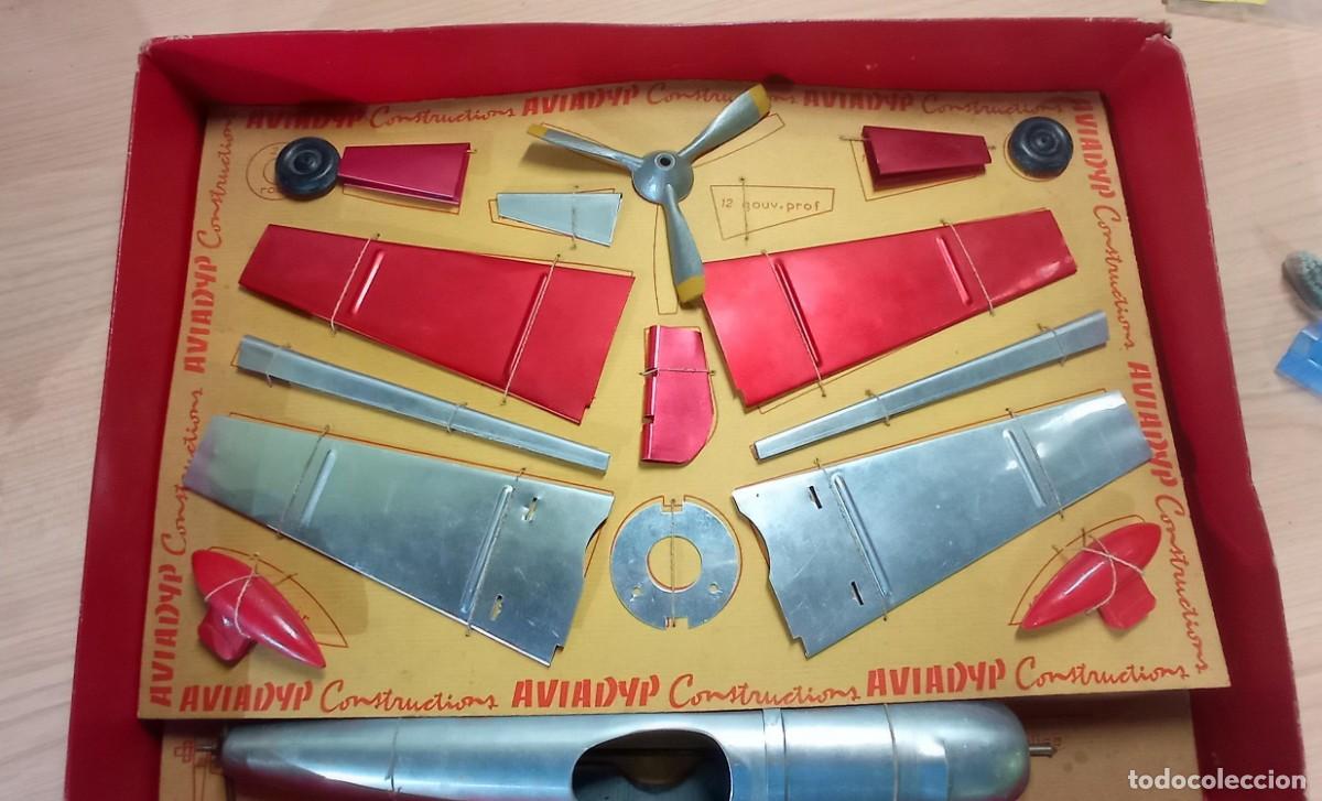 Juguetes antiguos de hojalata: CAJA DE CONSTRUCCION DE AVION AVIADYP - Foto 4