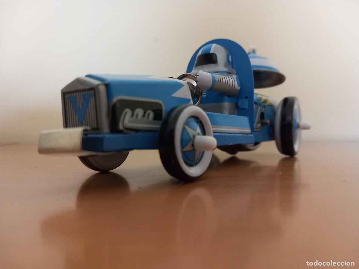 Juguetes antiguos de hojalata: ROBOT EN COCHE CON TIMBRE - Foto 4