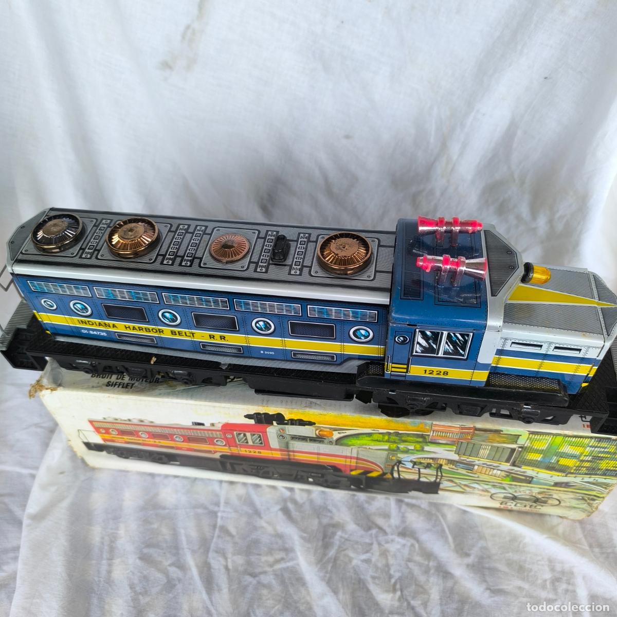 Juguetes antiguos de hojalata: LOCOMOTORA DIESEL DE EGE REF 92 FUNCIONANDO CON CAJA - Foto 10