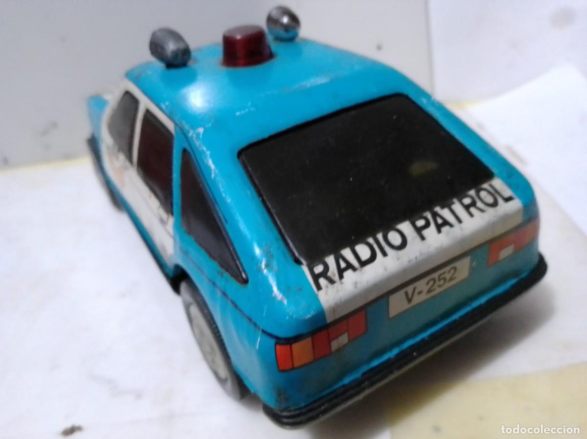 Juguetes antiguos de hojalata: Coche de policia funcinando - Foto 5