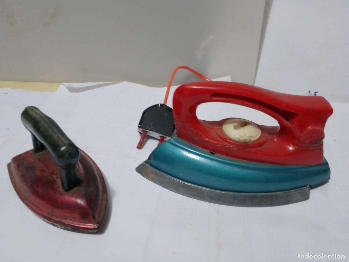 Juguetes antiguos de hojalata: Dos planchas de juguete - Foto 1