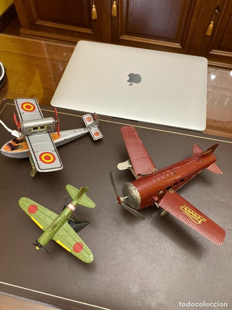 Juguetes antiguos de hojalata: aviones coleccion lote - Foto 1