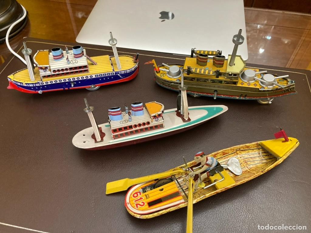 Juguetes antiguos de hojalata: barcos colecci&oacute;n varios tipos y lancha - Foto 1