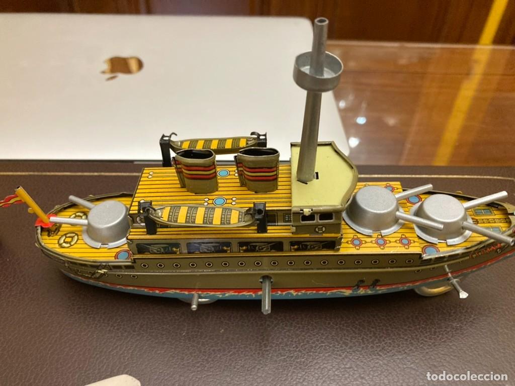 Juguetes antiguos de hojalata: barcos colecci&oacute;n varios tipos y lancha - Foto 3
