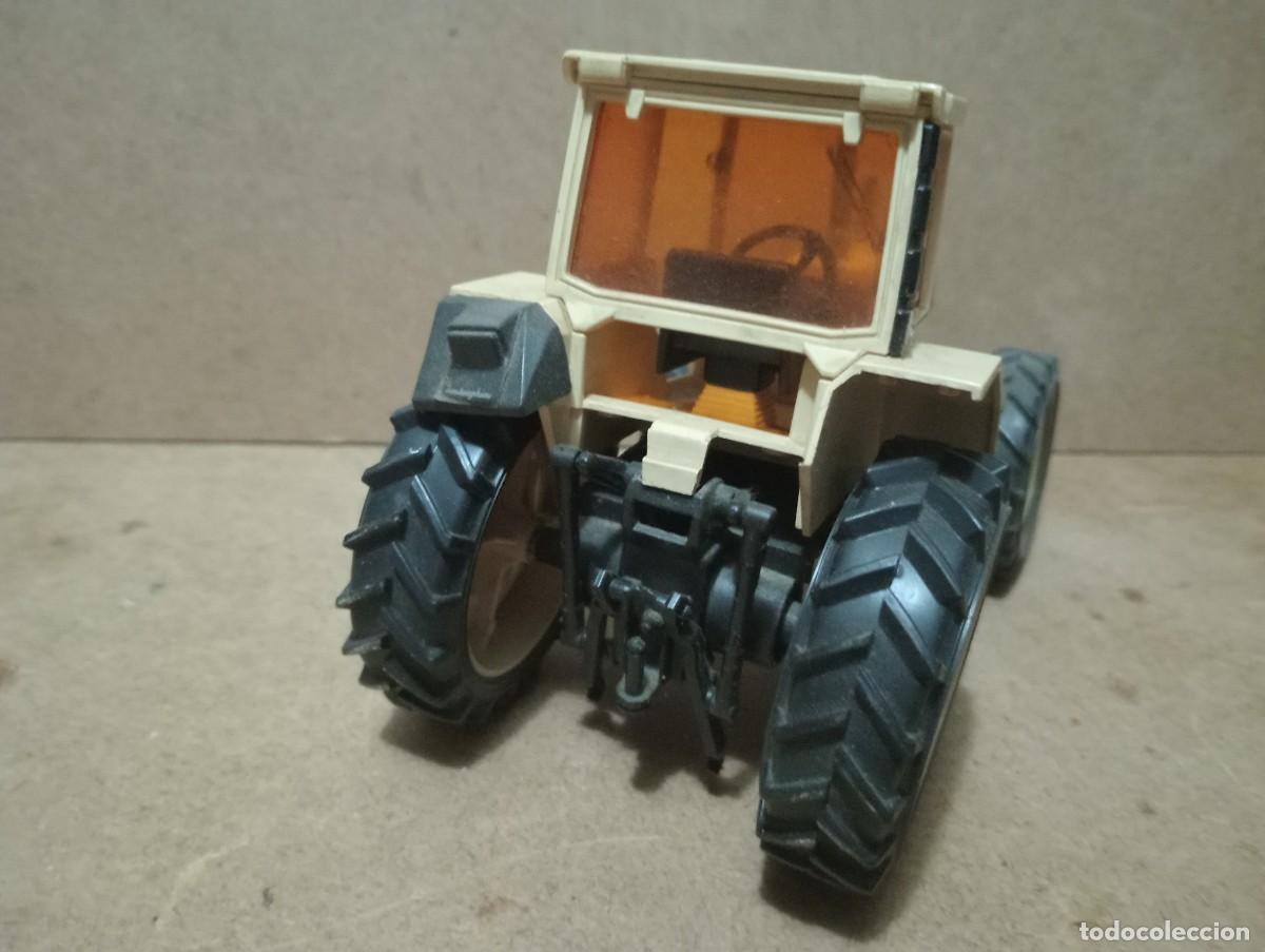 Juguetes antiguos de hojalata: Antiguo tractor metalico - Foto 3