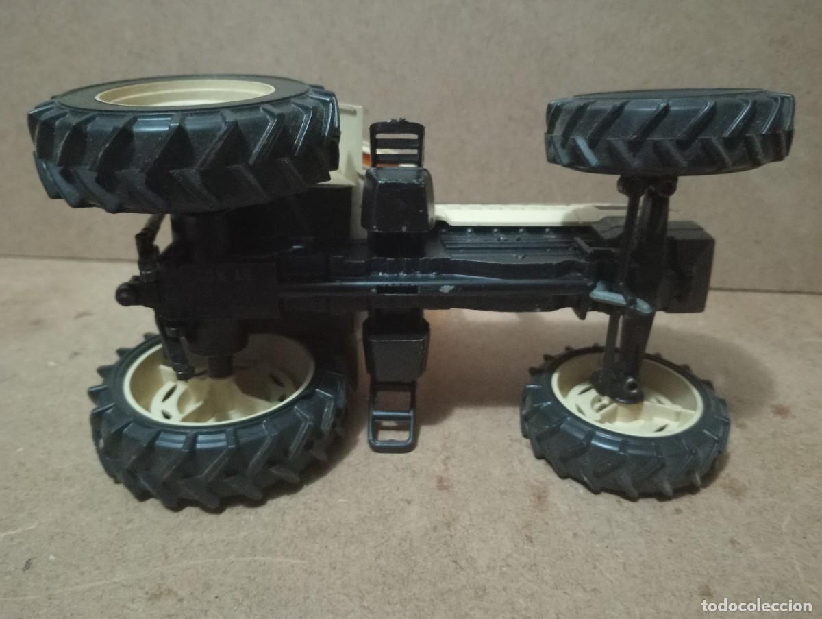 Juguetes antiguos de hojalata: Antiguo tractor metalico - Foto 5