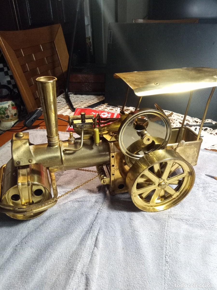 Juguetes antiguos de hojalata: Wilesco Tractor ,apisonadora y remolque cisterna - Foto 3