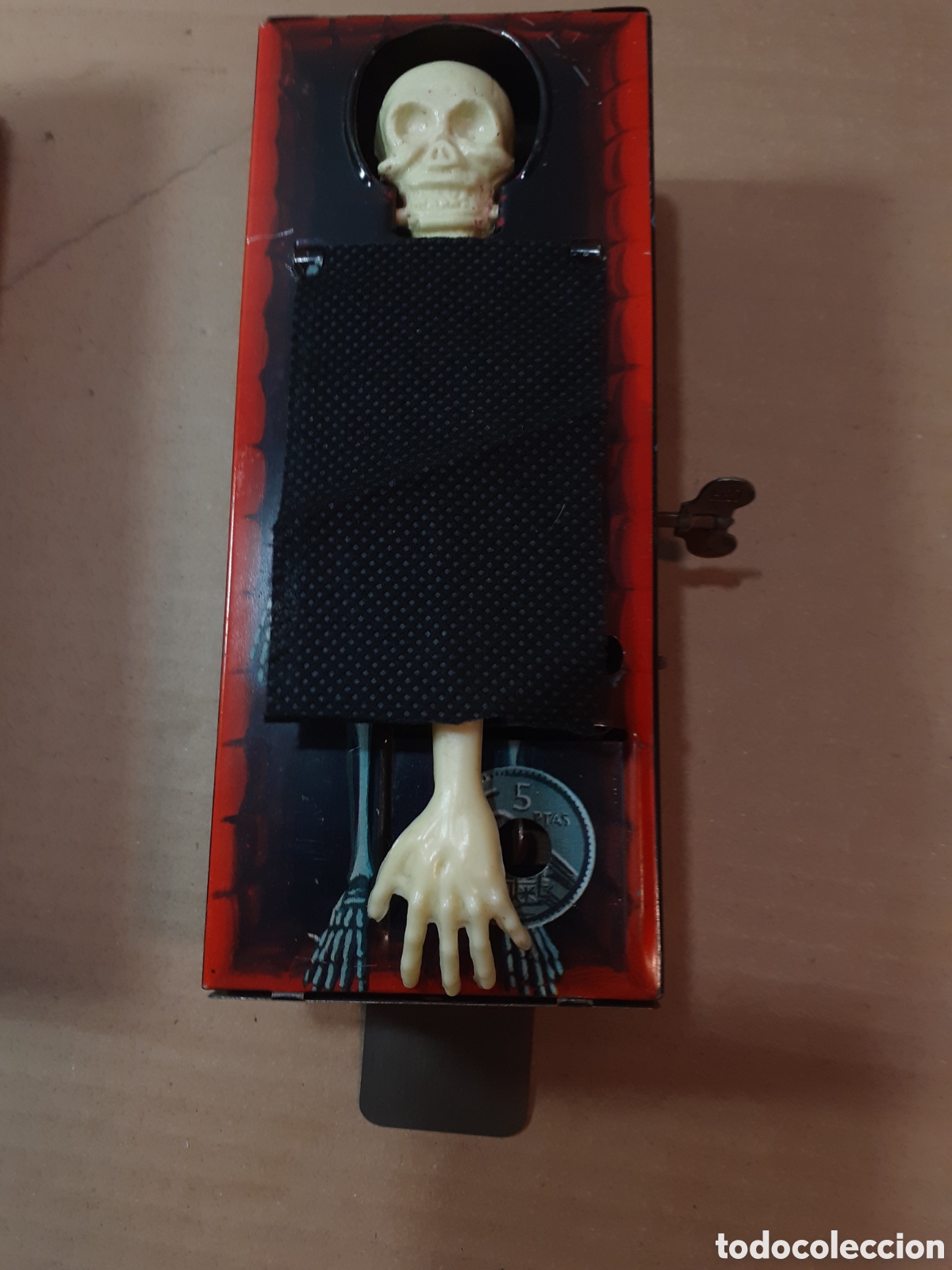 Juguetes antiguos de hojalata: Hucha Misterio Hedi. Funciona perfectamente. - Foto 6