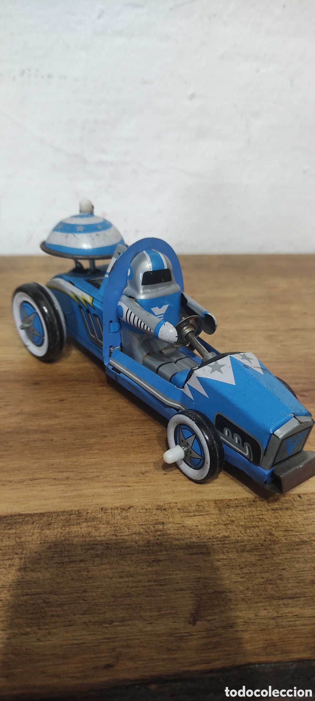 Juguetes antiguos de hojalata: Juguete cl&aacute;sico coche - Foto 2