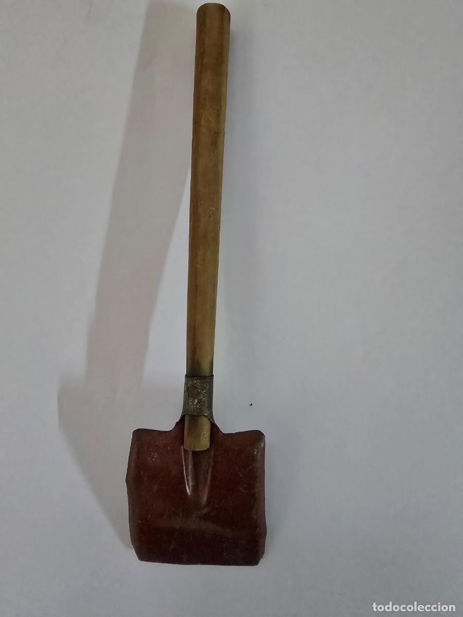 Juguetes antiguos de hojalata: Pala de Playa Rico/Paya - Foto 2