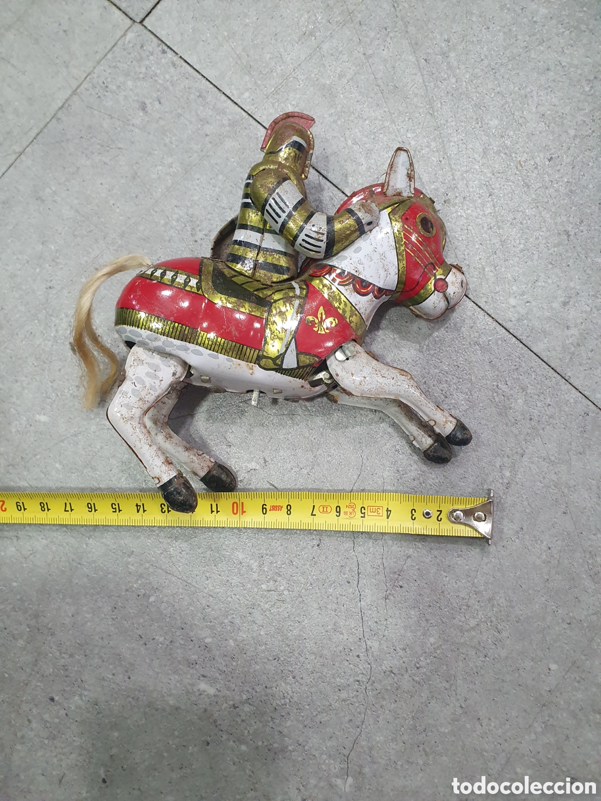 Juguetes antiguos de hojalata: Caballo de lata a cuerda. (L131) - Foto 2