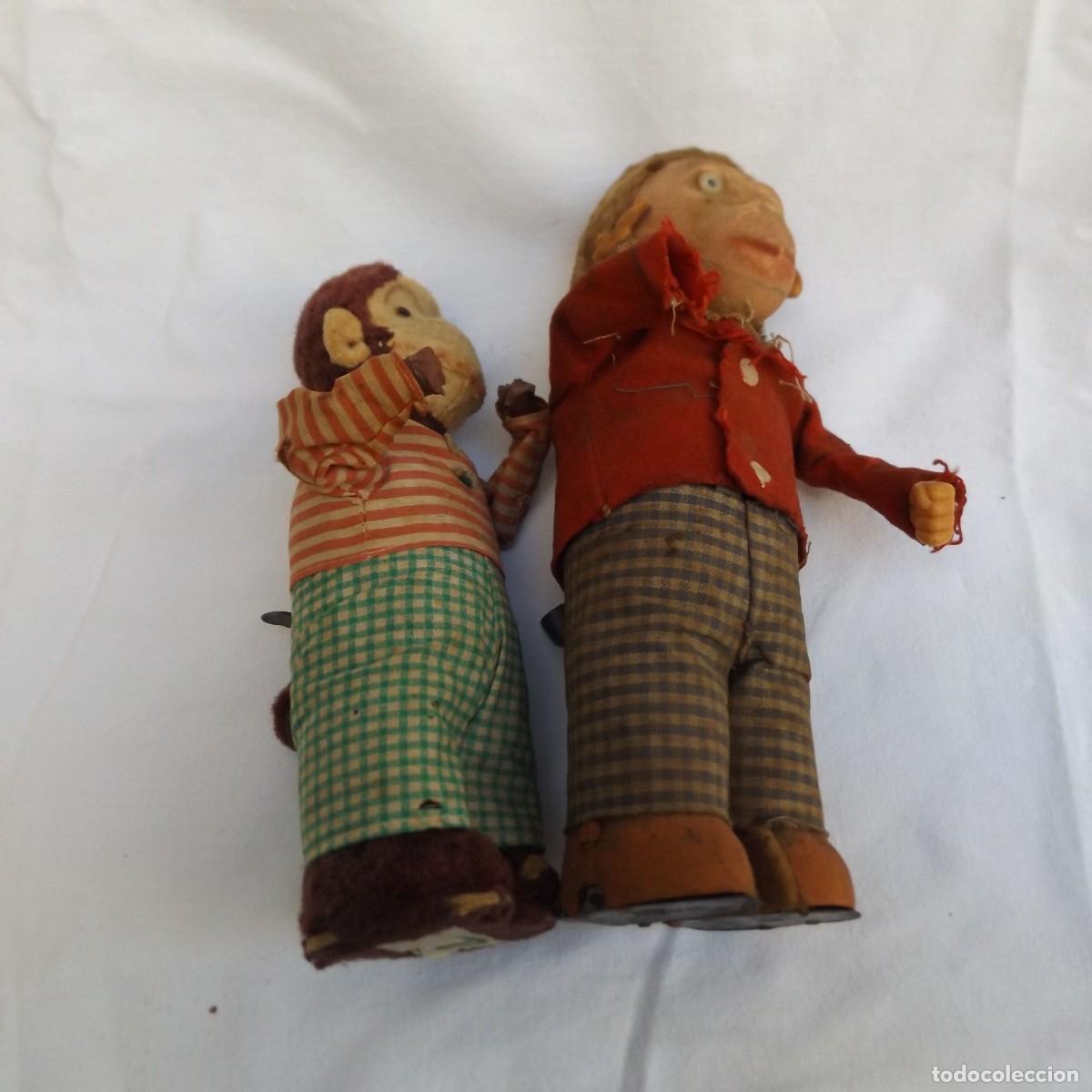 Juguetes antiguos de hojalata: dos monos de juguete - Foto 4