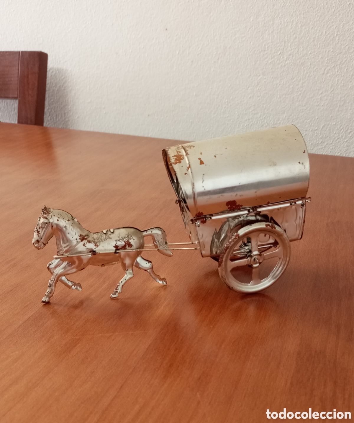 Juguetes antiguos de hojalata: Carreta o carruaje de chapa - Foto 1