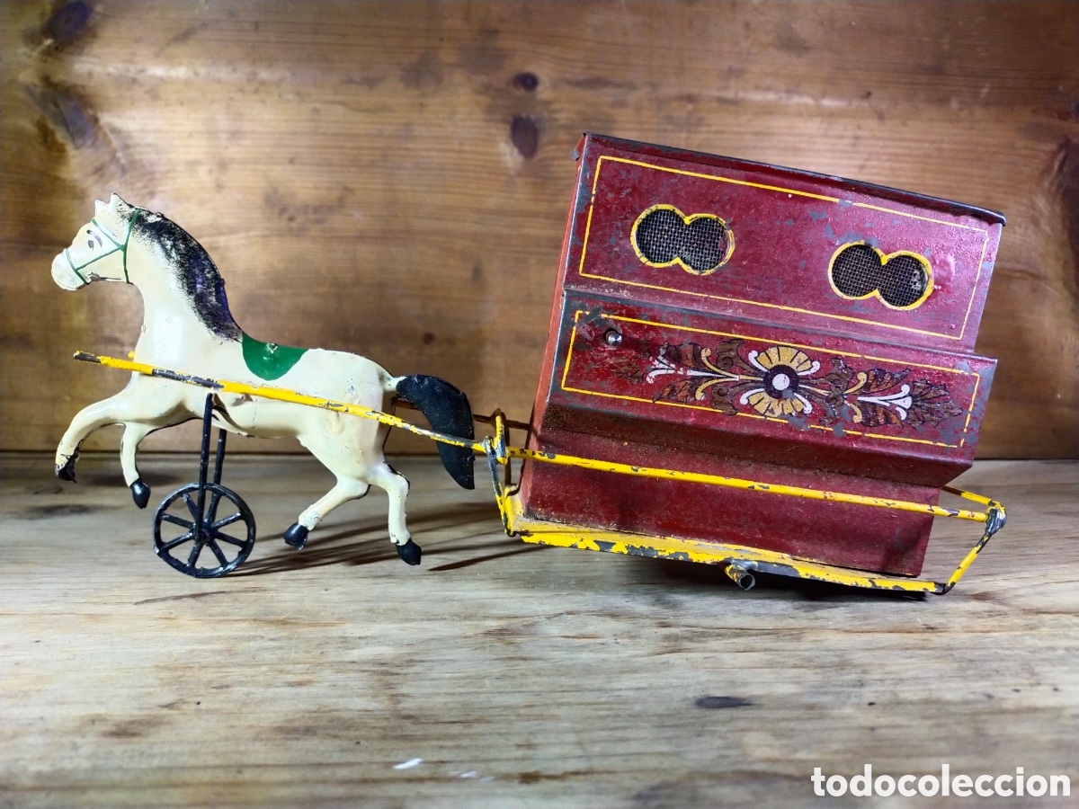 Juguetes antiguos de hojalata: Antiguo organillo de Hispania