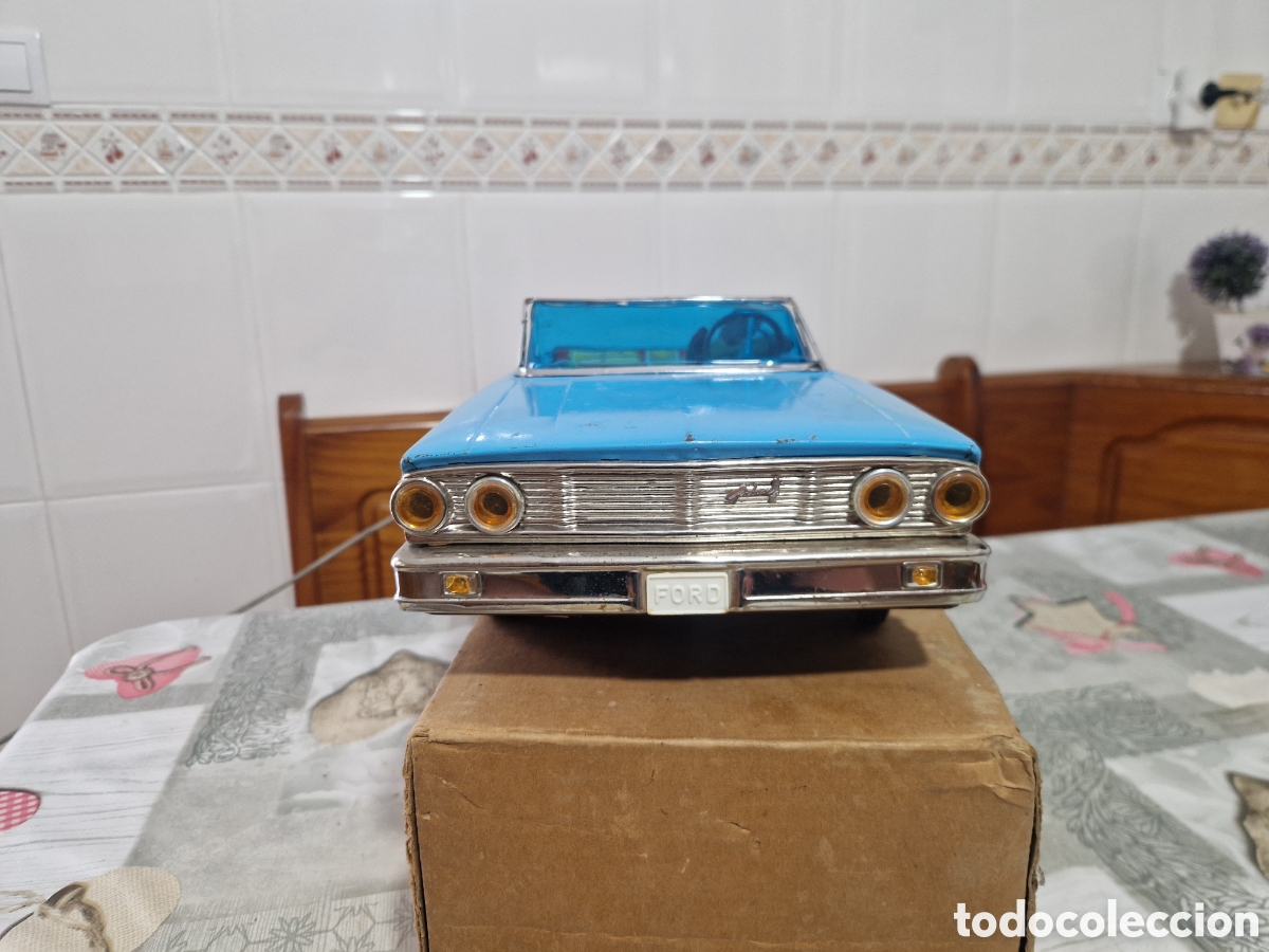 Juguetes antiguos de hojalata: Ford galaxy rico estilo paya