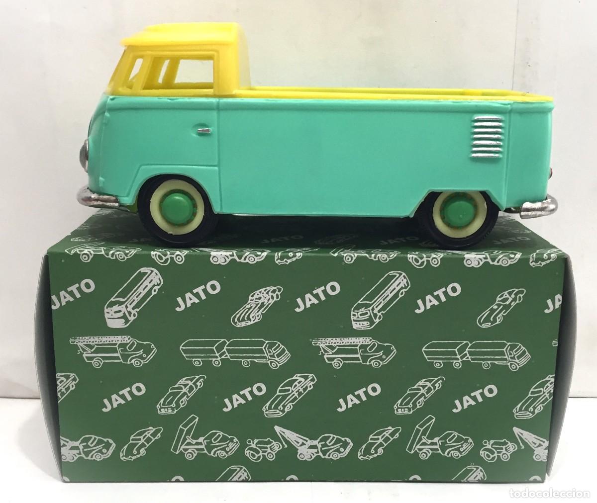 Jouets anciens en fer-blanc: VOLKSWAGEN PICK UP de hojalata e pl&aacute;stico - anos 70 - Original - JATO -1