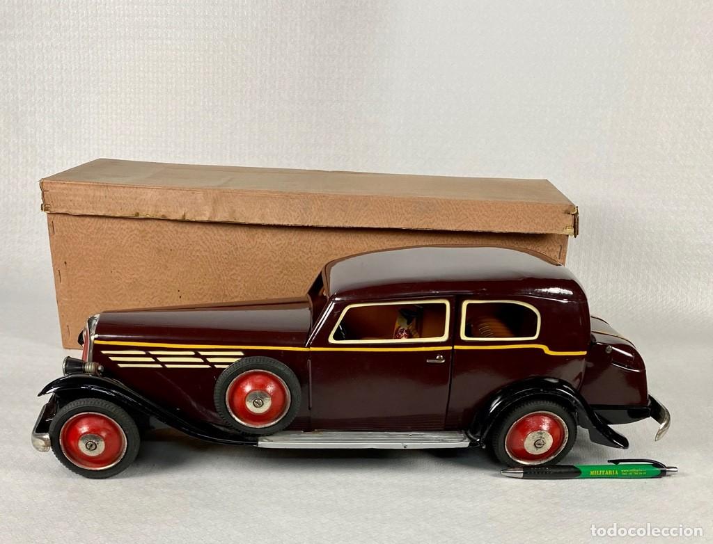 Juguetes antiguos de hojalata: Pay&aacute; auto sed&aacute;n a&ntilde;os 30 referencia 904 Original