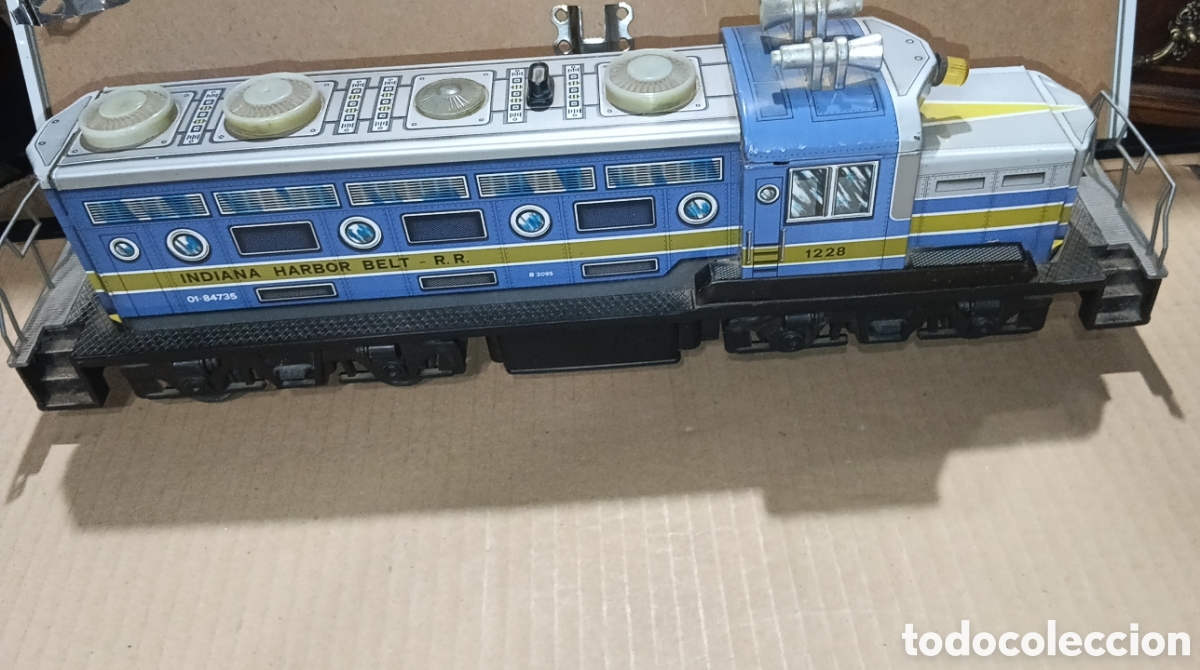 Juguetes antiguos de hojalata: LOCOMOTORA EGE FUNCIONANDO MOVIMIENTO LUZ Y SONIDO