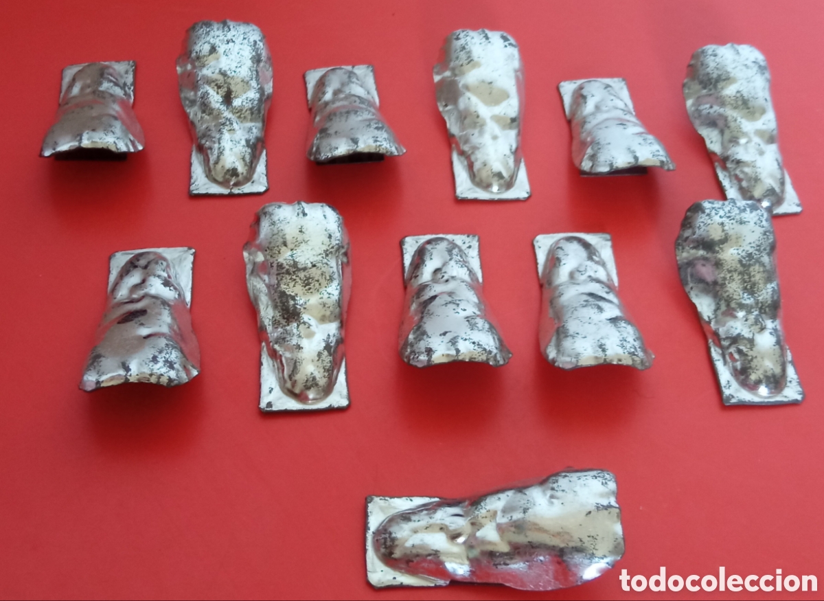 Giocattoli antichi di latta: LOTE DE 12 CL&Aacute;SICA RANA SONORA CLIC CLAC DE HOJALATA 70'S.SIN USO.