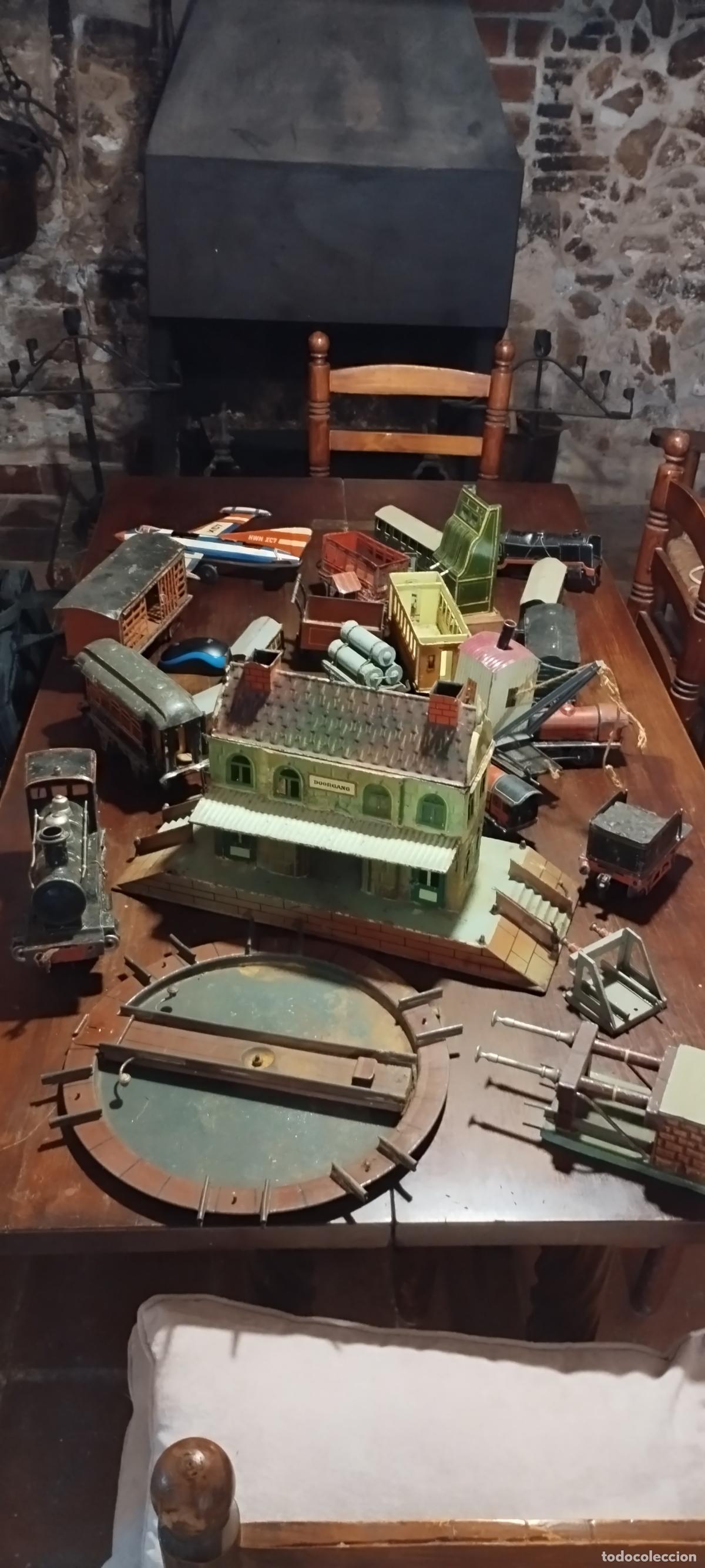 Brinquedos antigos de folha-de-Flandres: coleccion juguetes de hojalata todos originales no replica. Alemania e Inglaterra.