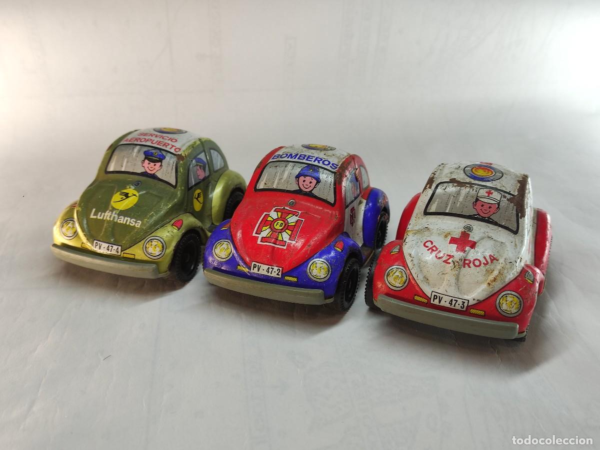 Juguetes antiguos de hojalata: Lote 3 coches lata Payva