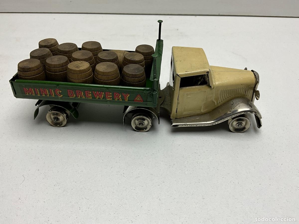 Juguetes antiguos de hojalata: CAMI&Oacute;N - CAMIONETA TRI - ANG MINIC BREWERY - MADE IN ENGLAND - FUNCIONA - SIN CAJA
