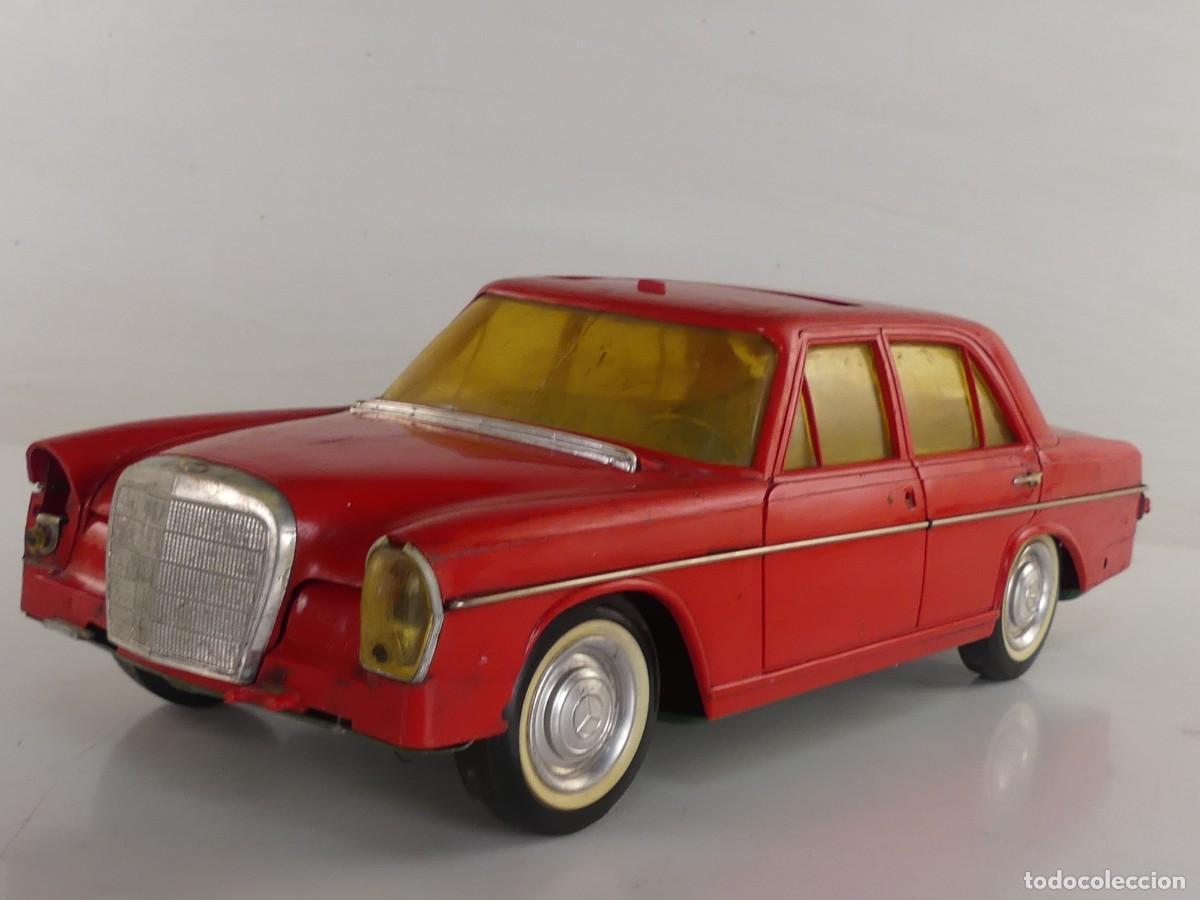 Tin Toys: COCHE DE HOJALATA MECEDES BENZ