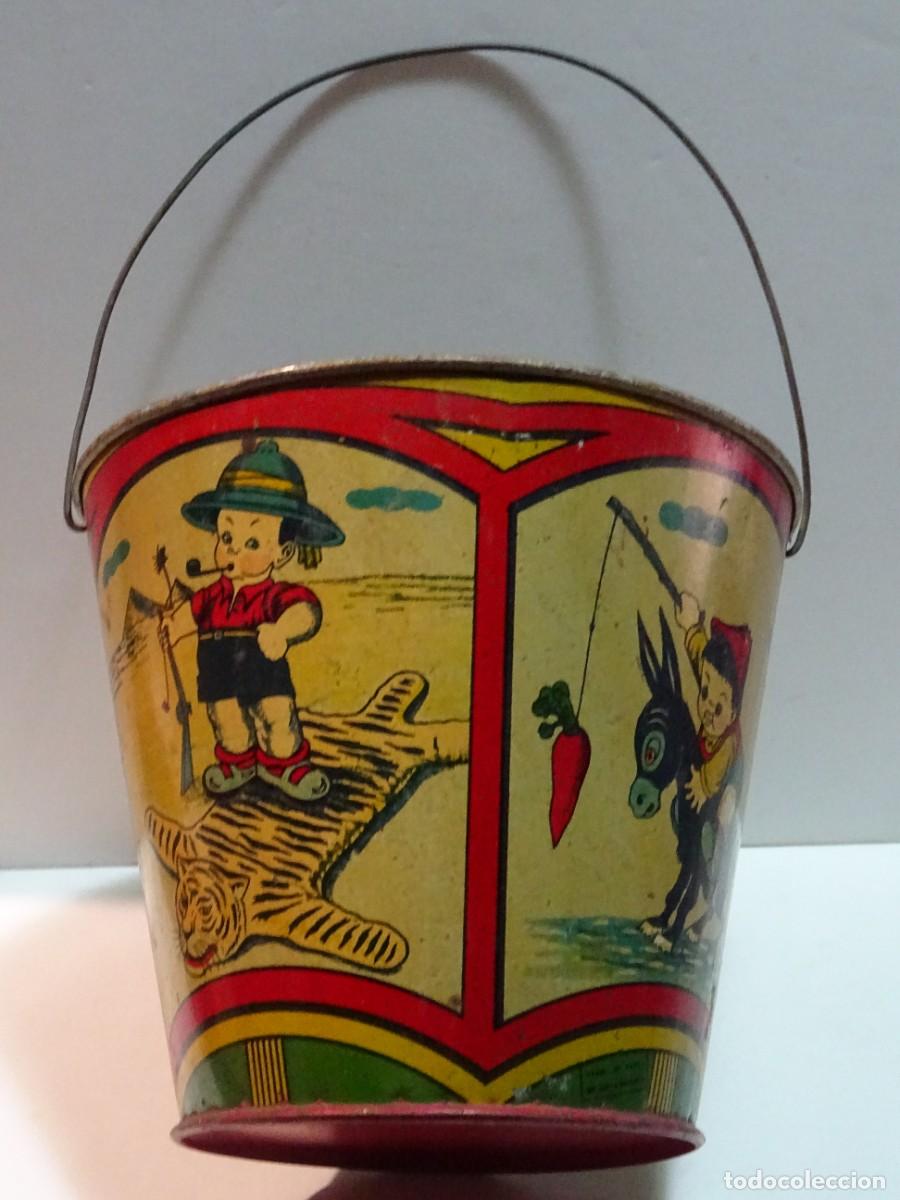 Juguetes antiguos de hojalata: (B34) CUBO DE PLAYA DE HOJALATA LITOGRAFIADA ANTIGUO ESCENA INFANTIL 15X18CM, SLA VIGO LUJO METALICO