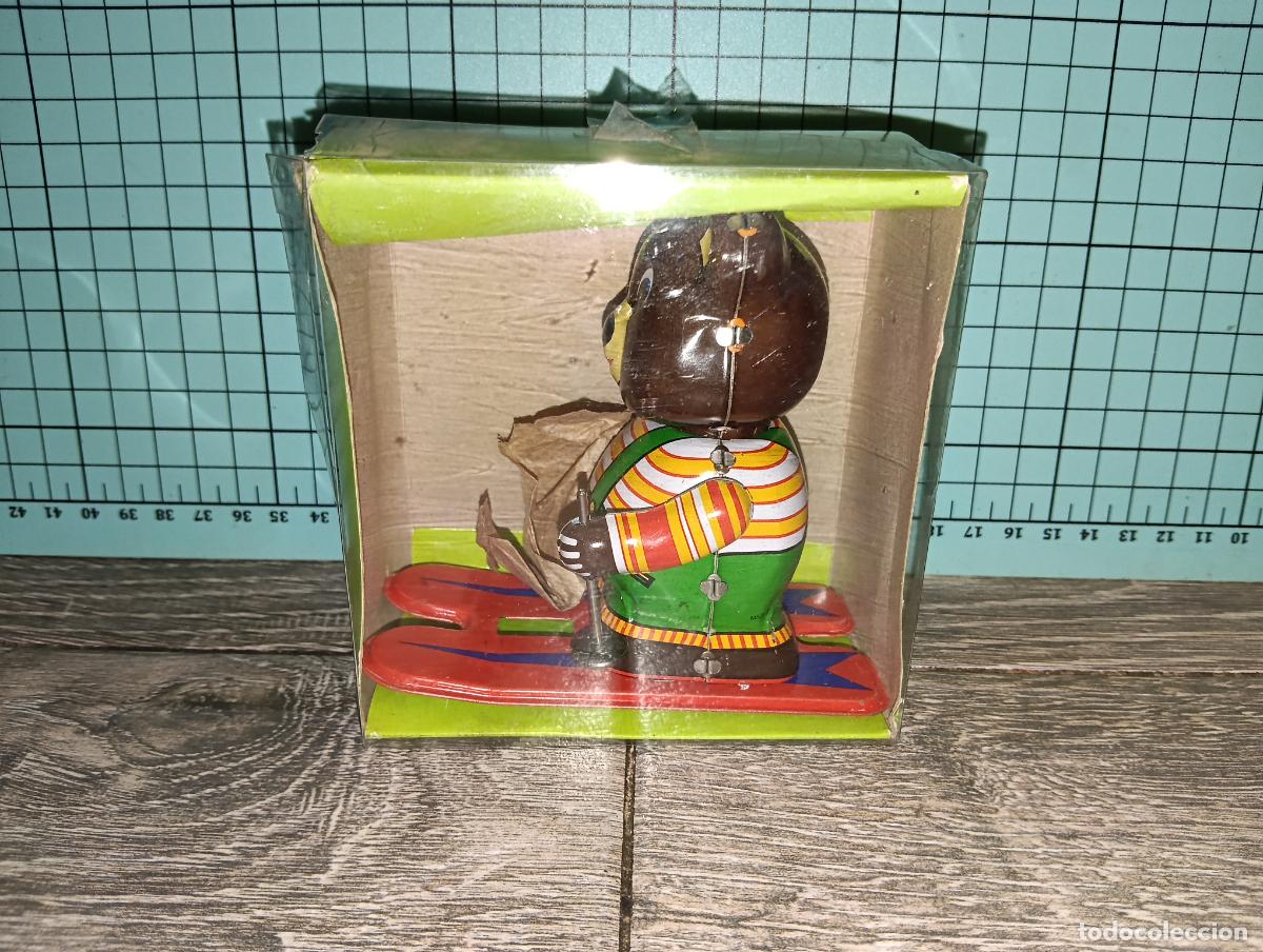 Juguetes antiguos de hojalata: Reproduccion juguete de hojalata Tin toys Oso Esquiador a cuerda