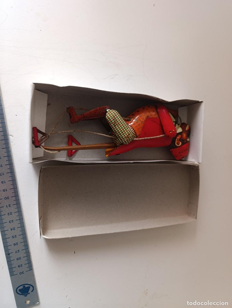 Juguetes antiguos de hojalata: MONO ESCALADOR - - CHAPA - HOJALATA - EN CAJA - TIN TOY -