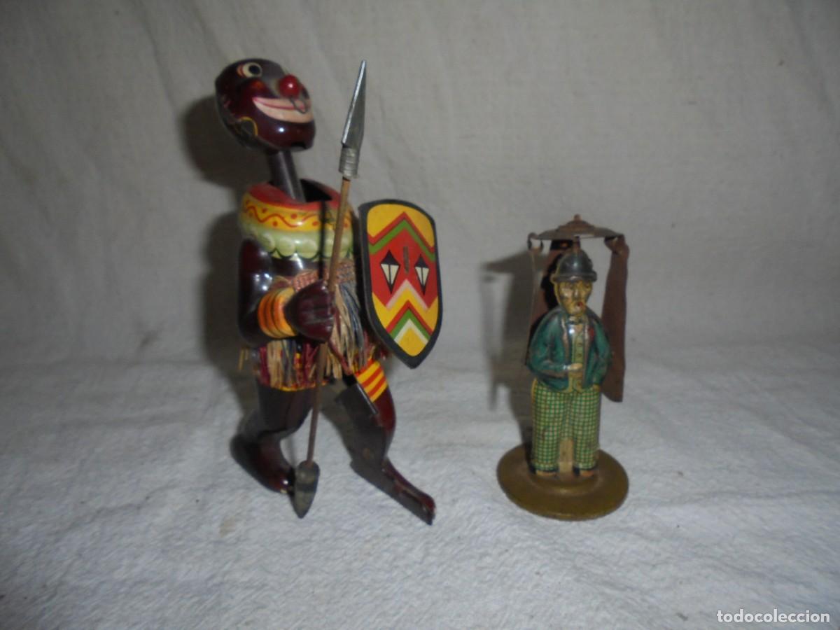 Juguetes antiguos de hojalata: magnificas 2 figuras antiguas de hojalata