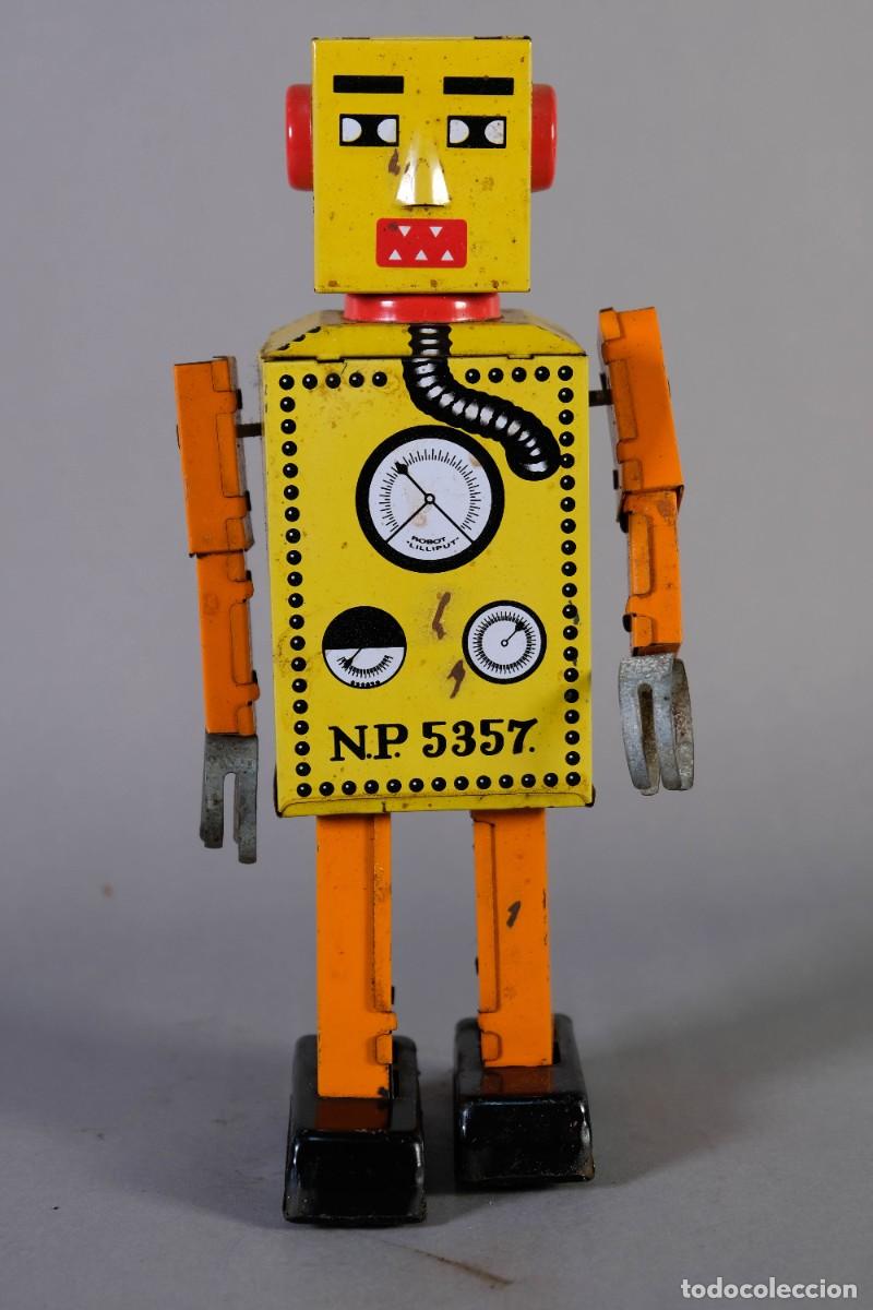 Juguetes antiguos de hojalata: ROBOT LILLIPUT NP 5357 EN AMARILLO CON MECANISMO A CUERDA