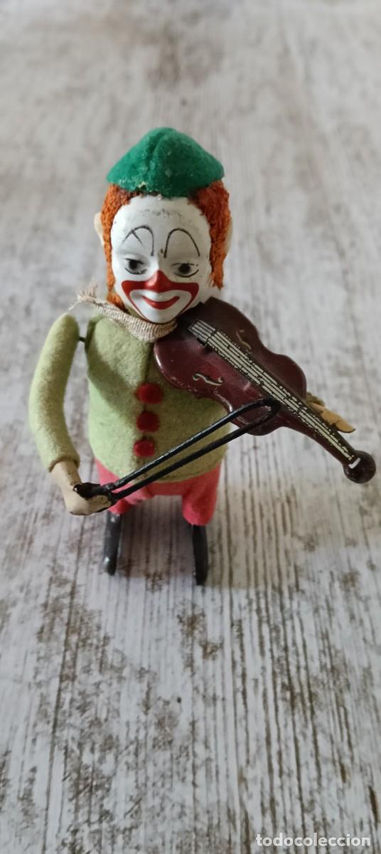 Juguetes antiguos de hojalata: JUGUETE PAYASO VIOLINISTA SCHUCO, 1920/30, EXCELENTE ESTADO Y FUNCIONADO,