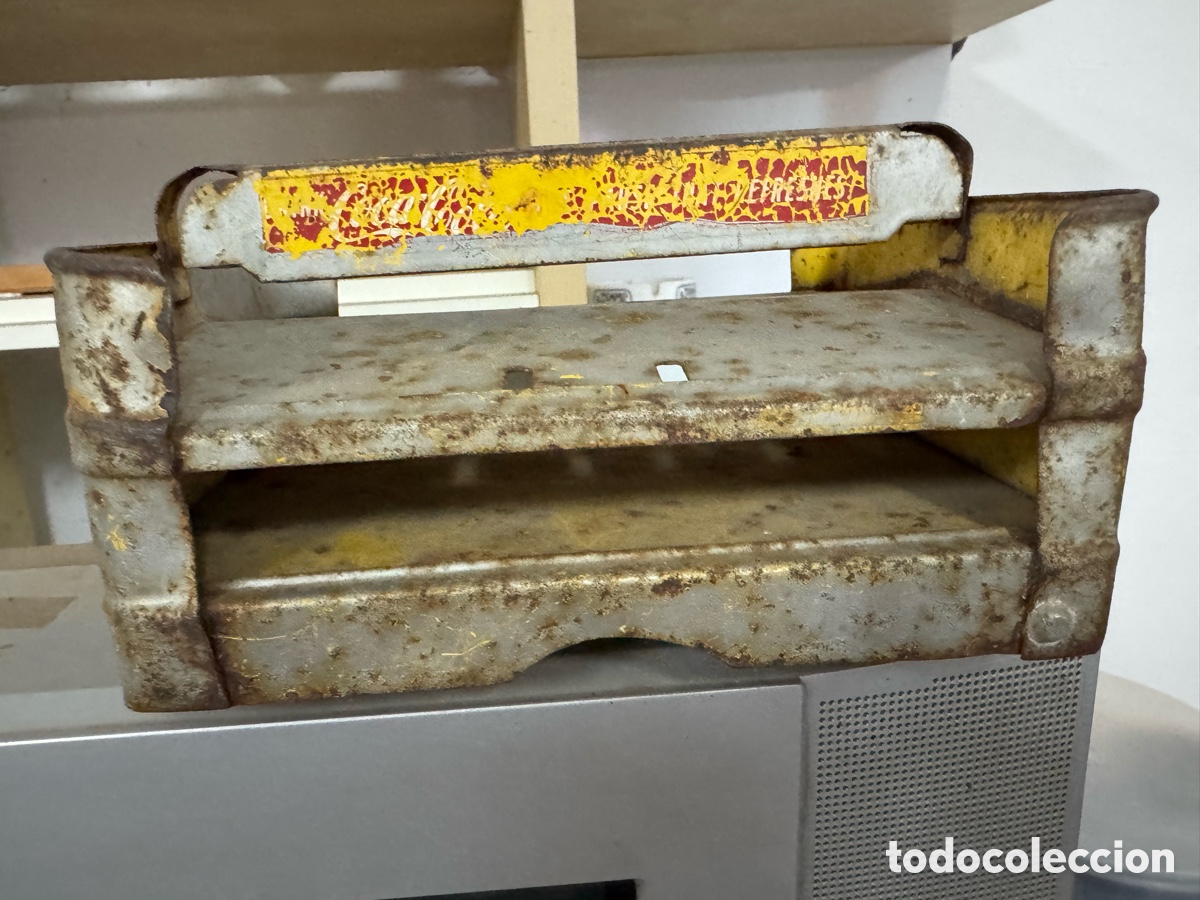 Juguetes antiguos de hojalata: Caja de cami&oacute;n Buddy L. Coca Cola